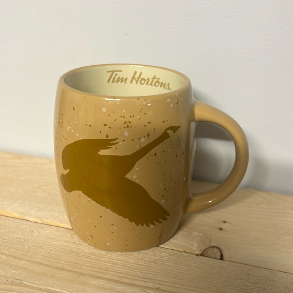 Tim Hortons 2016 #/N° 016 Canada Goose Mug